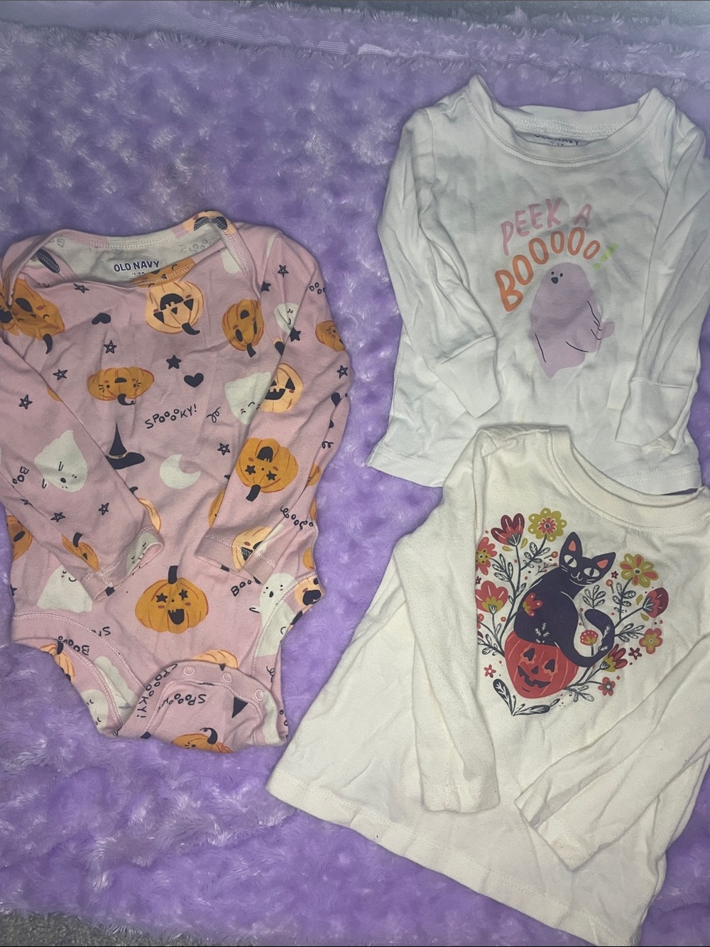 Old Navy Pink Pumpkin & Ghost Halloween Bodysuit.Make offers to your likings